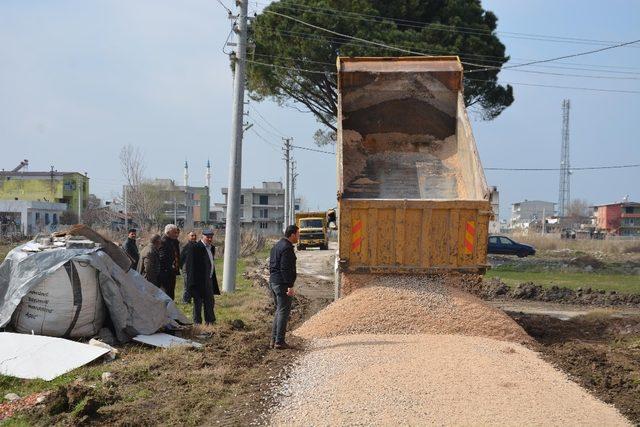 Taşkınlardan zarar gören yollarda düzenleme çalışması başlatıldı