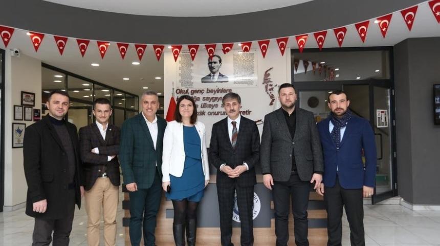 Başkan Alemdar: &ldquo;Geleceği planlayan gen&ccedil;lere ihtiya&ccedil; var&rdquo;