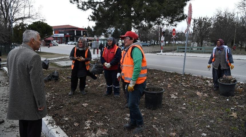 &rsquo;G&uuml;ller Diyarı Isparta&rsquo;ya 5 milyon g&uuml;l dikimi hedefi