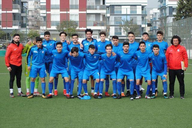 Yıldızspor U-17 Takımı Türkiye Şampiyonasına gitmeyi garantiledi