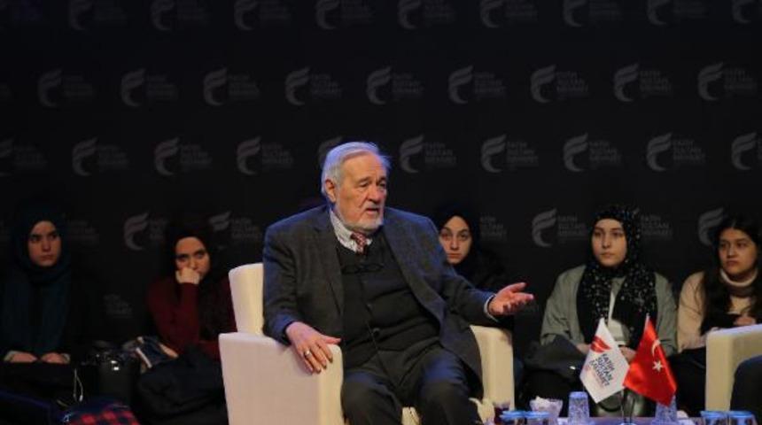 İlber Ortaylı: Kardeş katlini anlamaya psikolojimiz yetmez