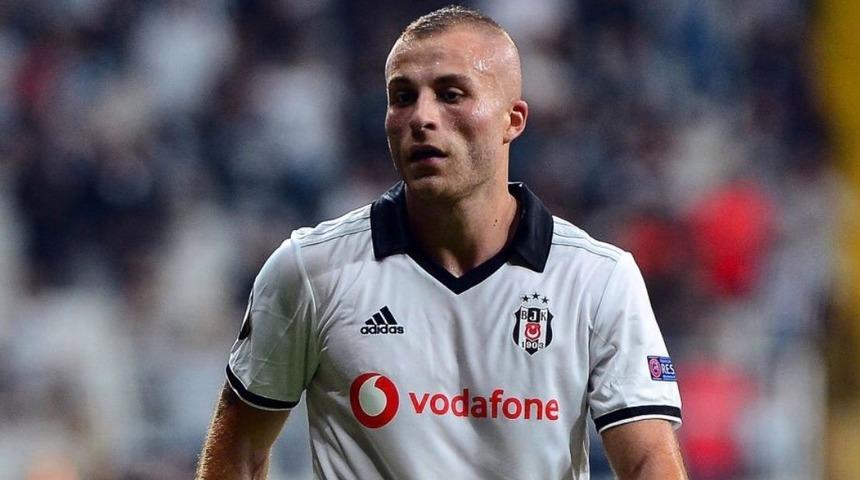 Beşiktaş'a Gökhan Töre'den kötü haber