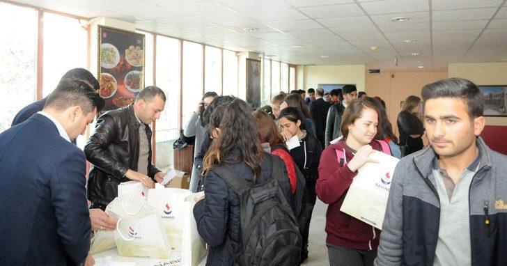 SANKO Üniversitesi Kilis’te kariyer günü düzenledi G5