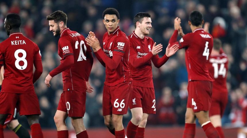 Liverpool Watford'u farklı yenerek zirvedeki yerini korudu
