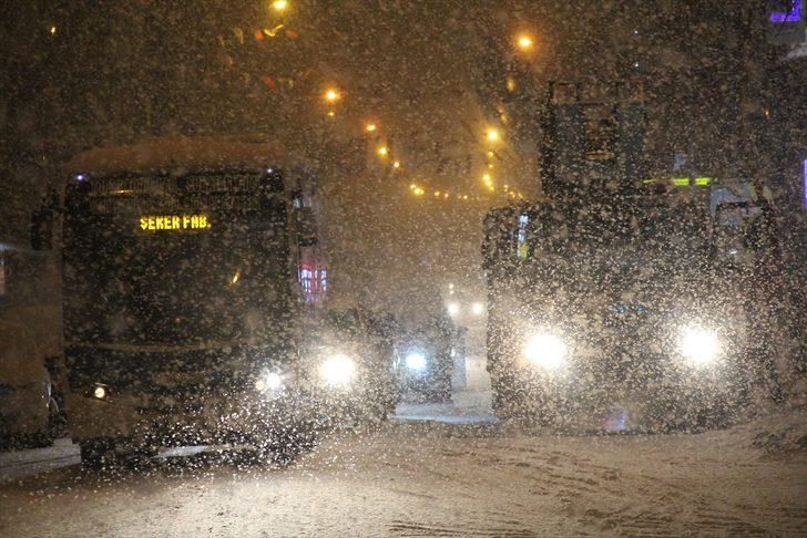 Doğu Anadolu'da kar yağışı etkisini sürdürüyor G4