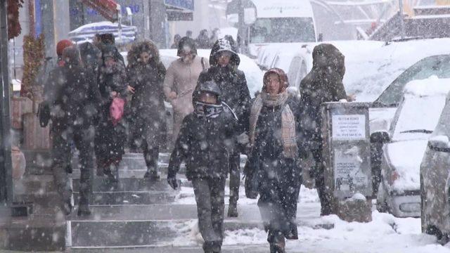 Erzurum'da kar tatili isteyen öğrencilerden ilginç paylaşımlar