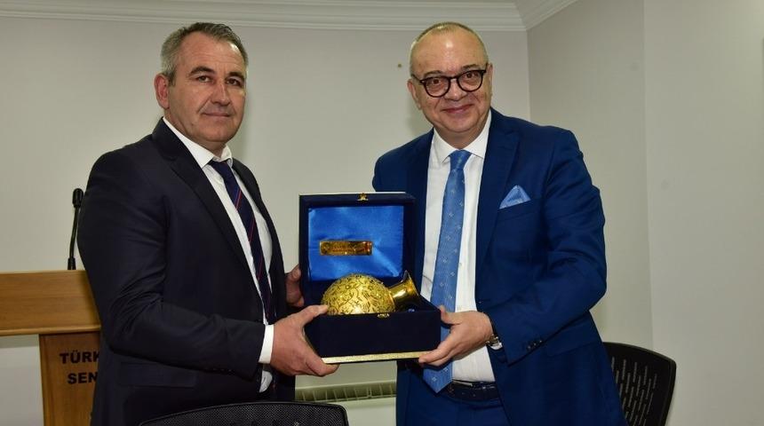 Başkan Erg&uuml;n&rsquo;den 608 konutluk proje m&uuml;jdesi