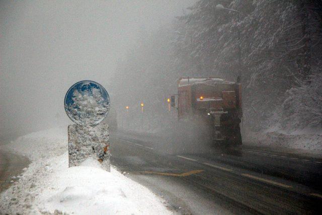 Bolu Dağı, Düzce tarafından TIR'lara kapatıldı