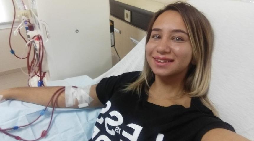 B&ouml;brek hastası gen&ccedil; kızdan &lsquo;otomatik organ bağışı kampanyası&rsquo;