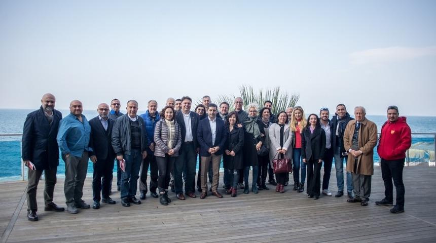 &Ouml;mer G&uuml;nel; &ldquo;Turizm kenti Kuşadası i&ccedil;in gerekli olan g&uuml;&ccedil;l&uuml; siyasi irade bende var&rdquo;