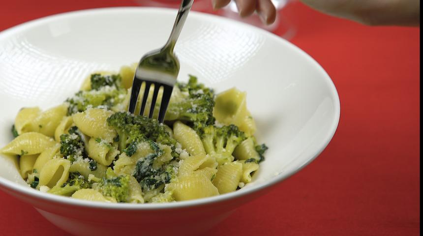 Kremalı Sebzeli Makarna 