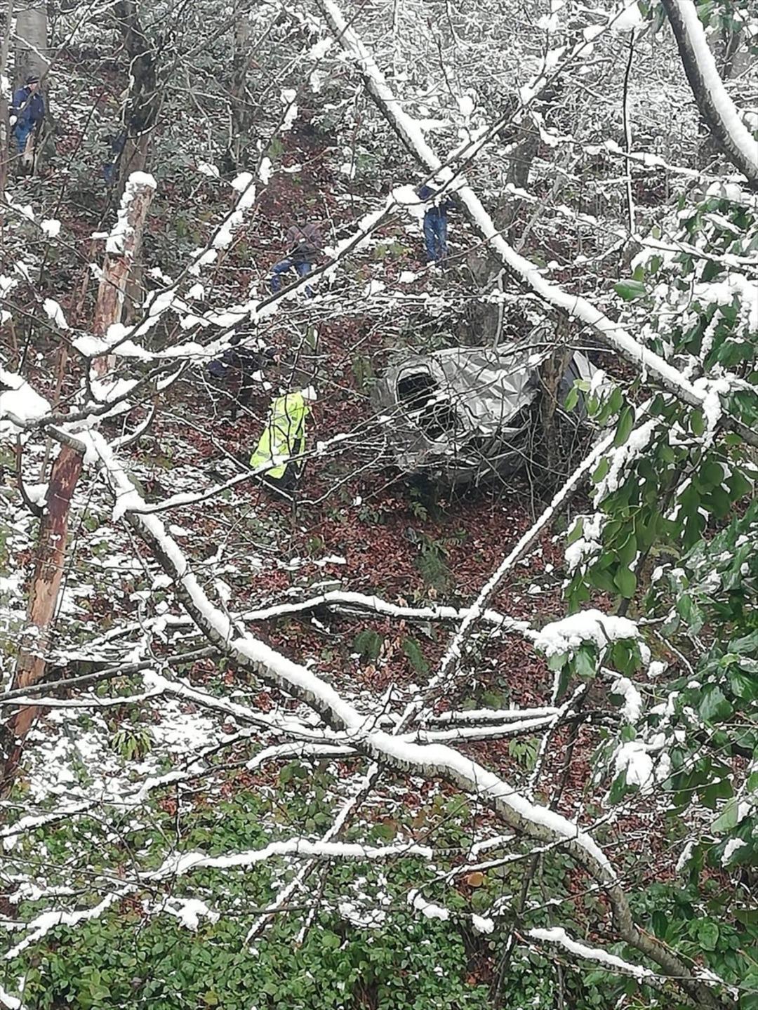 Ordu'da hafif ticari ara&ccedil; u&ccedil;uruma devrildi: 3 &ouml;l&uuml;