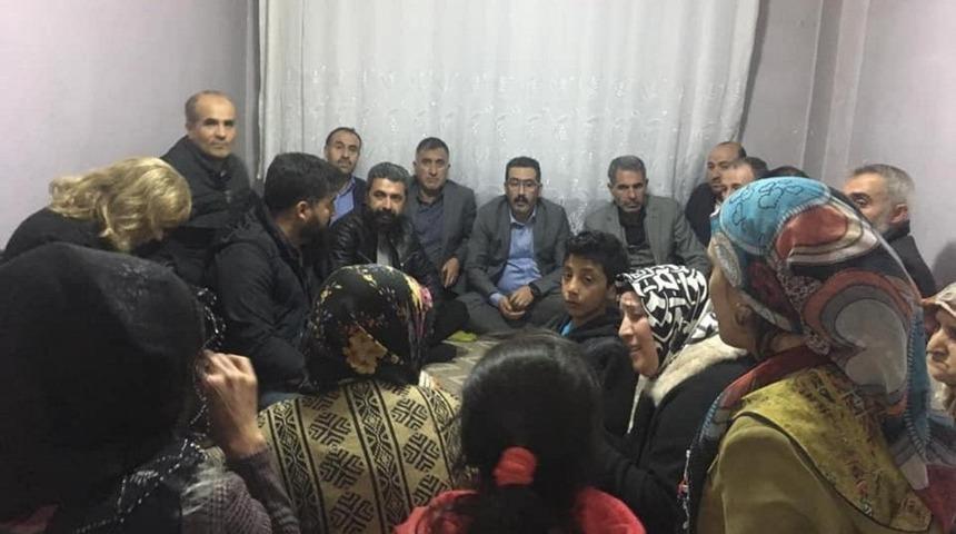 Gezer, &ccedil;alışmalarını s&uuml;rd&uuml;r&uuml;yor