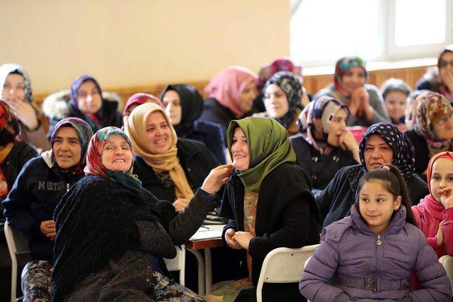 Taşkesti'de ev sahibi olmaya hak kazananlar sevinç yaşadı