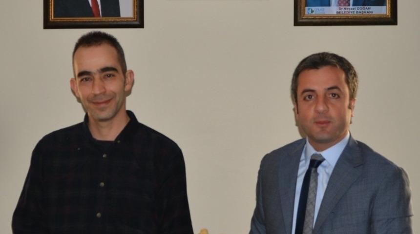 İzmit Belediyesi&rsquo;ne anlamlı hediye