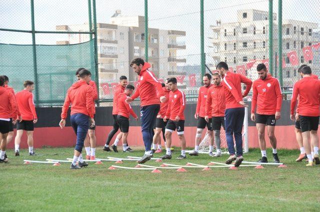 Karaköprü Belediyespor Artvin Hopa’yı ağırlayacak