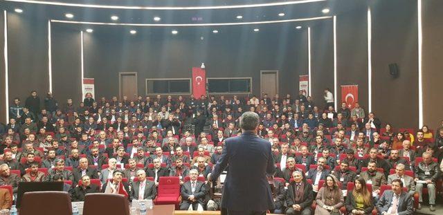 Konuk: “Ekonomiyi istikrar büyütür, üretime bilim boyut atlattırır”