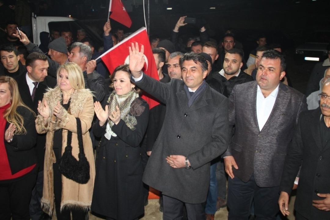 Başkan Sel&ccedil;uk vatandaşlarla buluştu