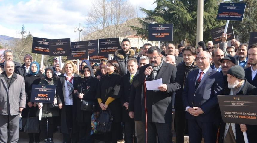 &Uuml;nek: &ldquo;Darbeci zihniyete karşı kararlı tavrımızdan &ouml;d&uuml;n vermeyeceğiz&rdquo;