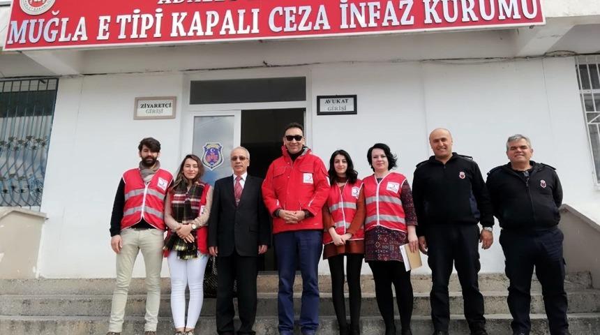 Kızılay&rsquo;dan anlamlı yardım