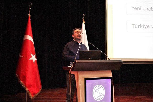 Türkiye’nin yenilenebilir enerji alanındaki yeri SAÜ’de konuşuldu