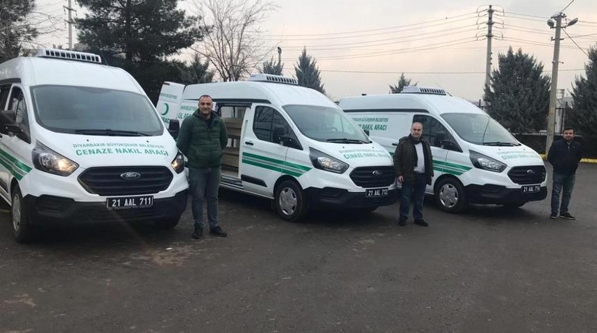 Büyükşehir cenaze araç filosunu büyütüyor