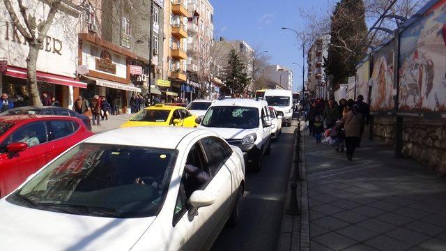 Tekirdağ’ın prestijli caddesinde çile bitmiyor