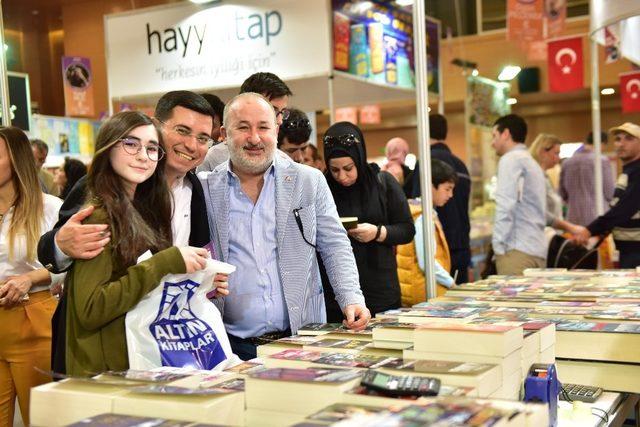 Kepez Kitap Fuarı kapılarını açıyor