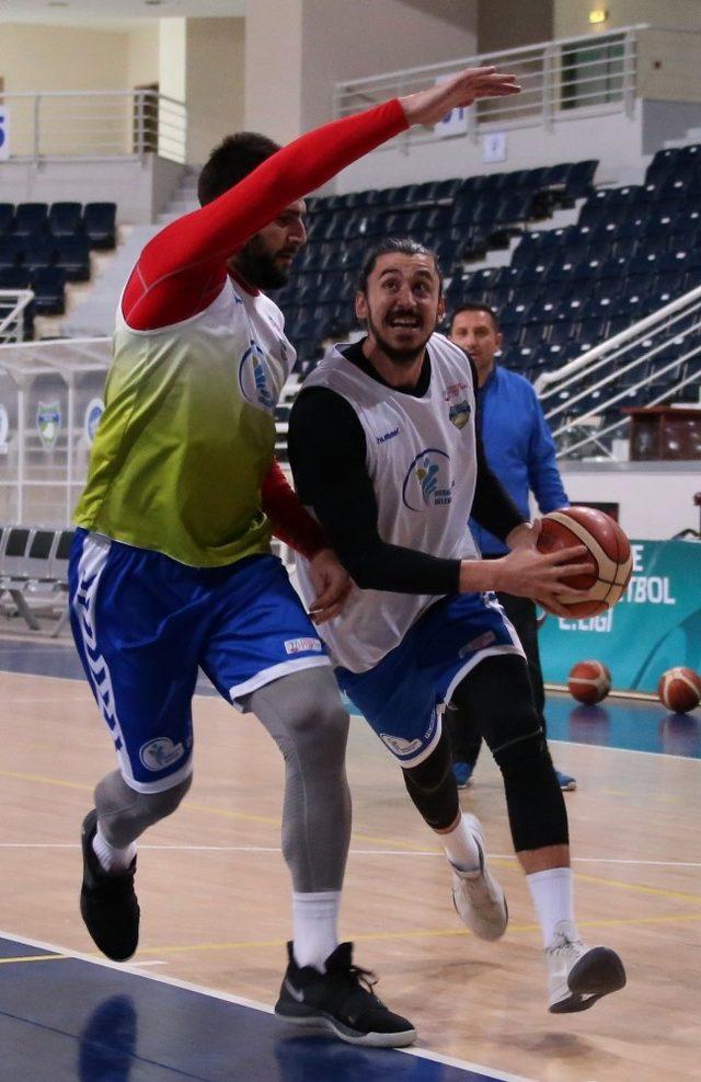 Denizli Basket yoluna kayıpsız devam etmek istiyor