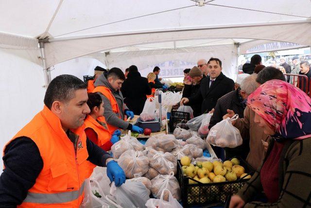 Samsun’da tanzimde ilk gün 11 ton ürün satıldı