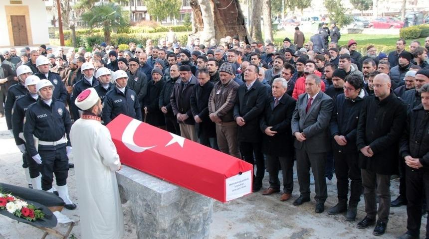 Beyin kanaması ge&ccedil;iren polisten acı haber