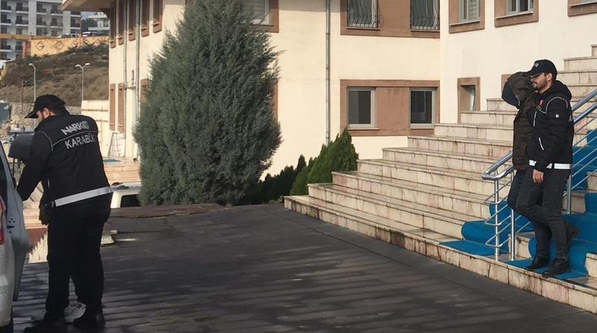 Karab&uuml;k&rsquo;te uyuşturucu operasyonu