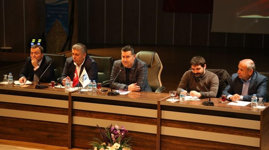 Başkan Kocadon muhtarlara teşekk&uuml;r etti