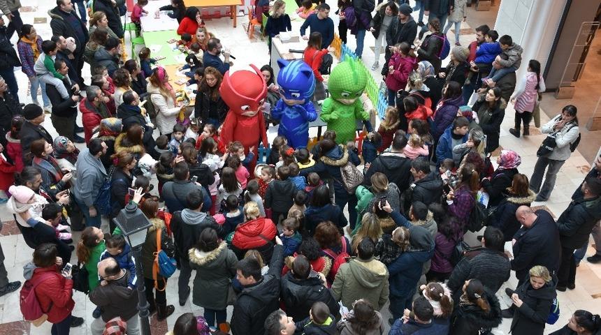 150 TL alışverişe sinema bileti hediye