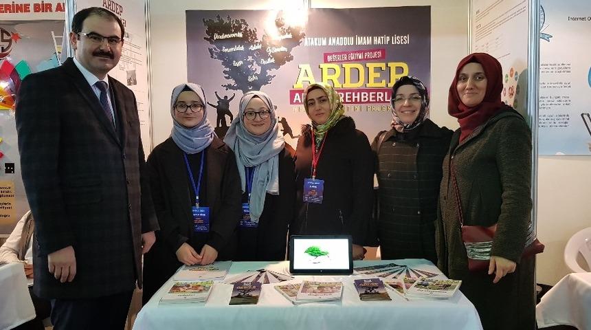 Atakum Anadolu İHL T&Uuml;BİTAK&rsquo;ta b&ouml;lge birincisi oldu