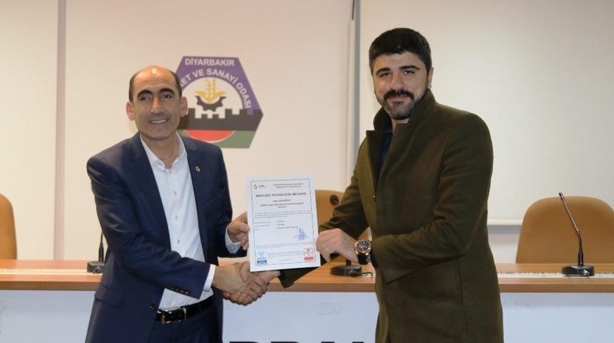 DTSO&rsquo;da işletme yetkililerine mesleki yeterlilik belgesi verildi