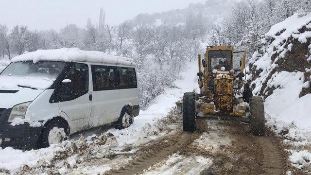 Hizan’da 5 saatlik hasta kurtarma operasyonu