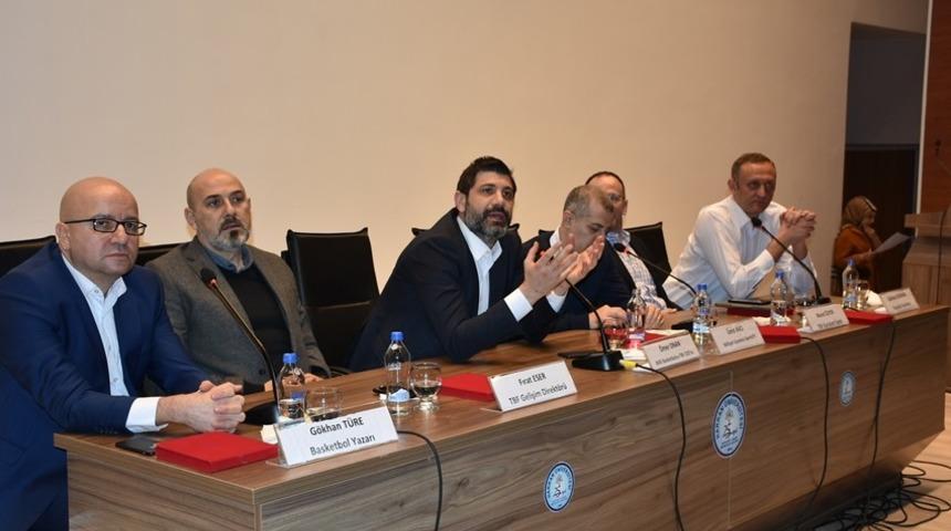 Basketbolun duayenleri HRÜ’de söyleşiye katıldı