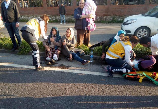 Minibüs refüje çıkıp devrildi: 1'i bebek 6 yaralı