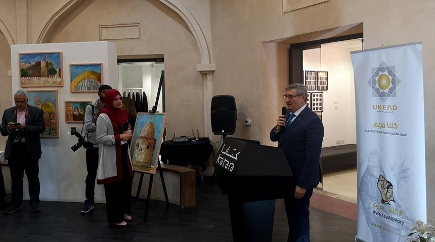 Doha'da Kudüslü kadınlara destek sergisi