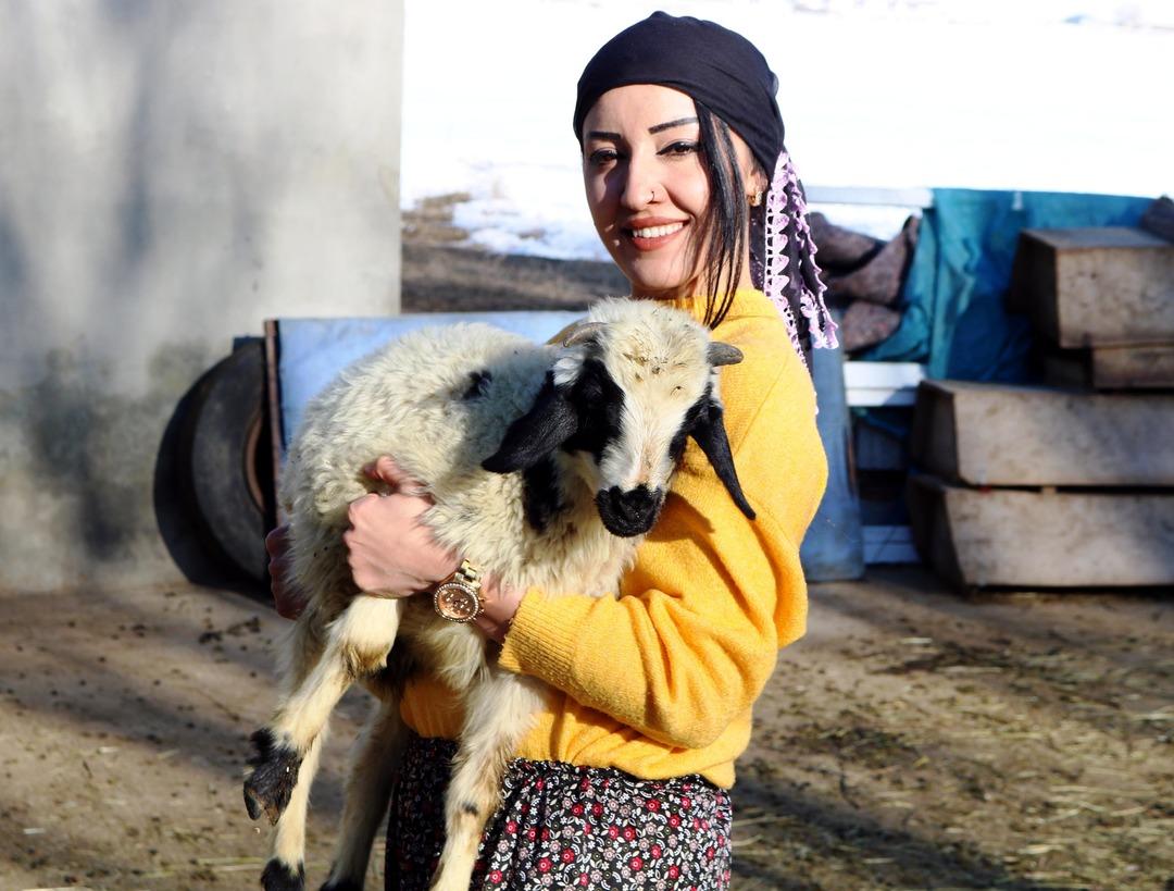 Bir ilk oldu! Doğubayazıt Meryem'i konuşuyor