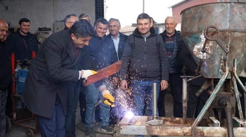 Başkan Sel&ccedil;uk sanayi esnafını dinledi, sıcak kaynak yaptı