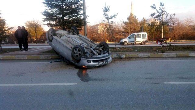 Karşı şeride geçen otomobil takla attı: 1 yaralı