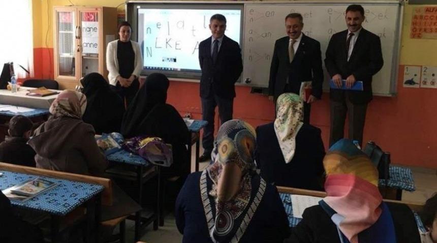 270 kurstan 4 bin 968 kursiyer faydalandı