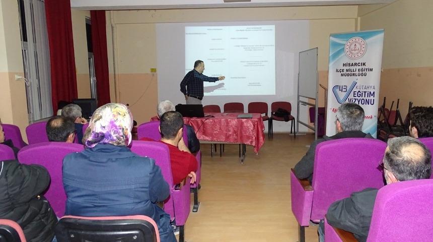 Hisarcık Milli Eğitim personeline Protokol Kuralları Kursu