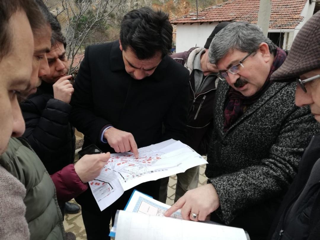 Başkan Can, vatandaşlarının taleplerini &ccedil;&ouml;z&uuml;me kavuşturdu