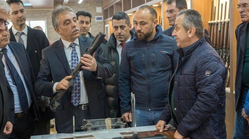 Vali Toprak, Beyşehir ve Derebucak’ı ziyaret etti