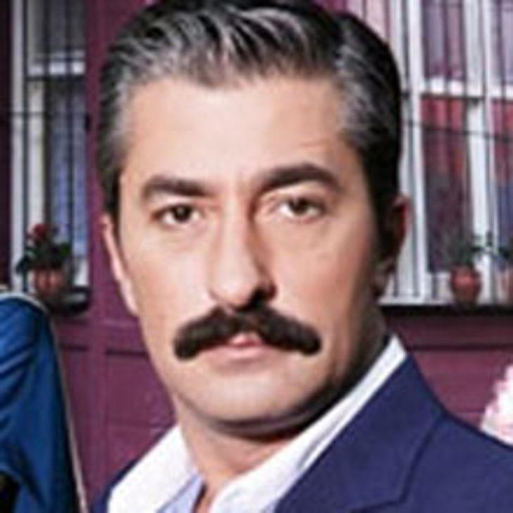 Ali Kaptan'ı Oğluna İzletmiyor