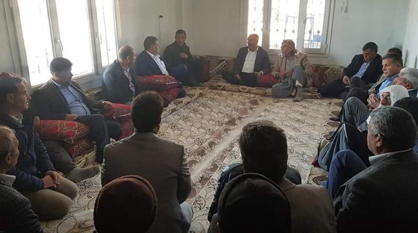 Patlama yaralanan askere ziyaret