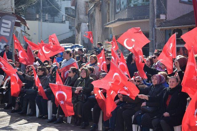 Lapseki’de Cumhur İttifakı Aday Tanıtım Mitingi yapıldı